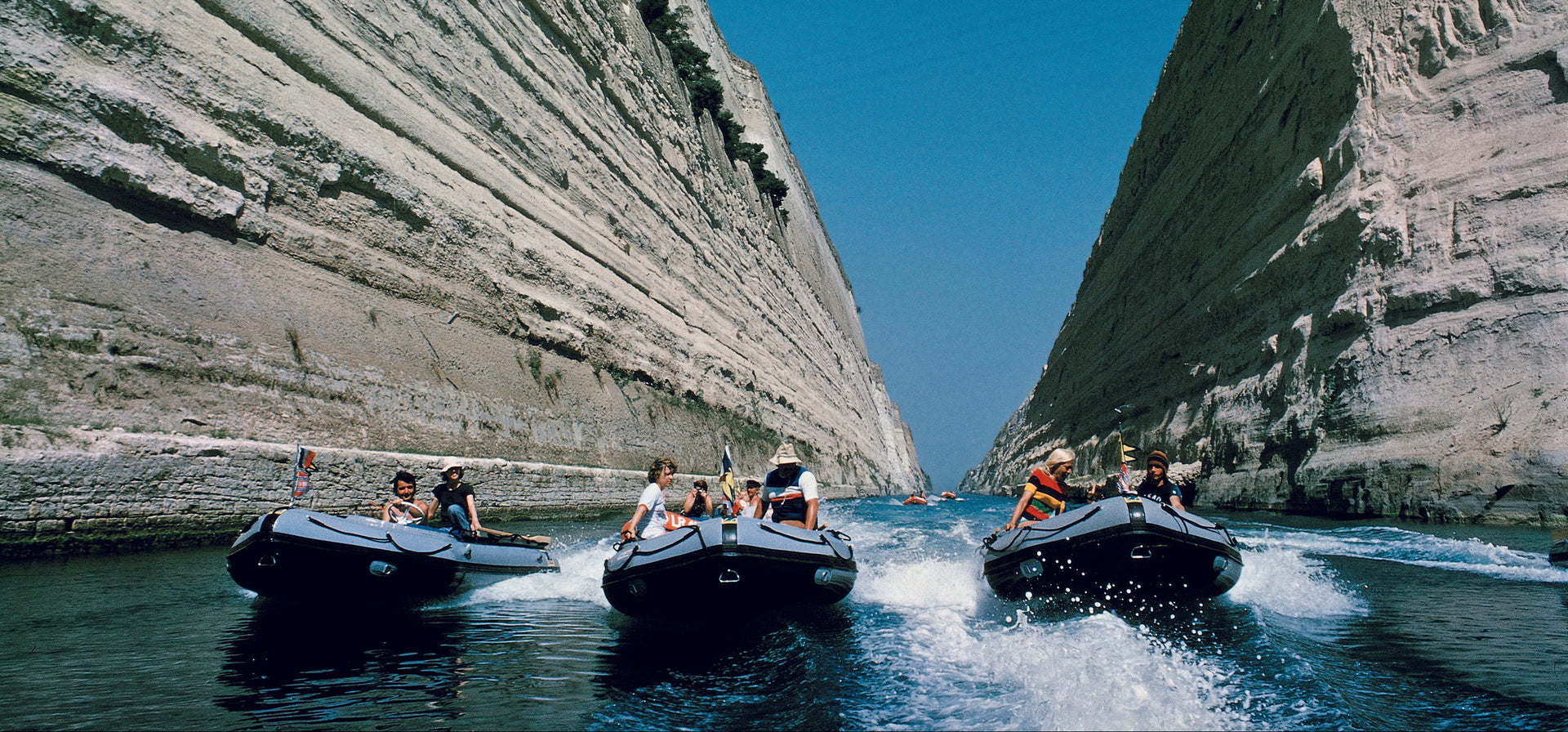 Over Zodiac Online Shop